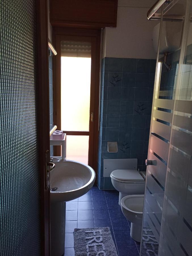 Appartamento Per 4 Persone Al Poetto Di Cagliari Ngoại thất bức ảnh