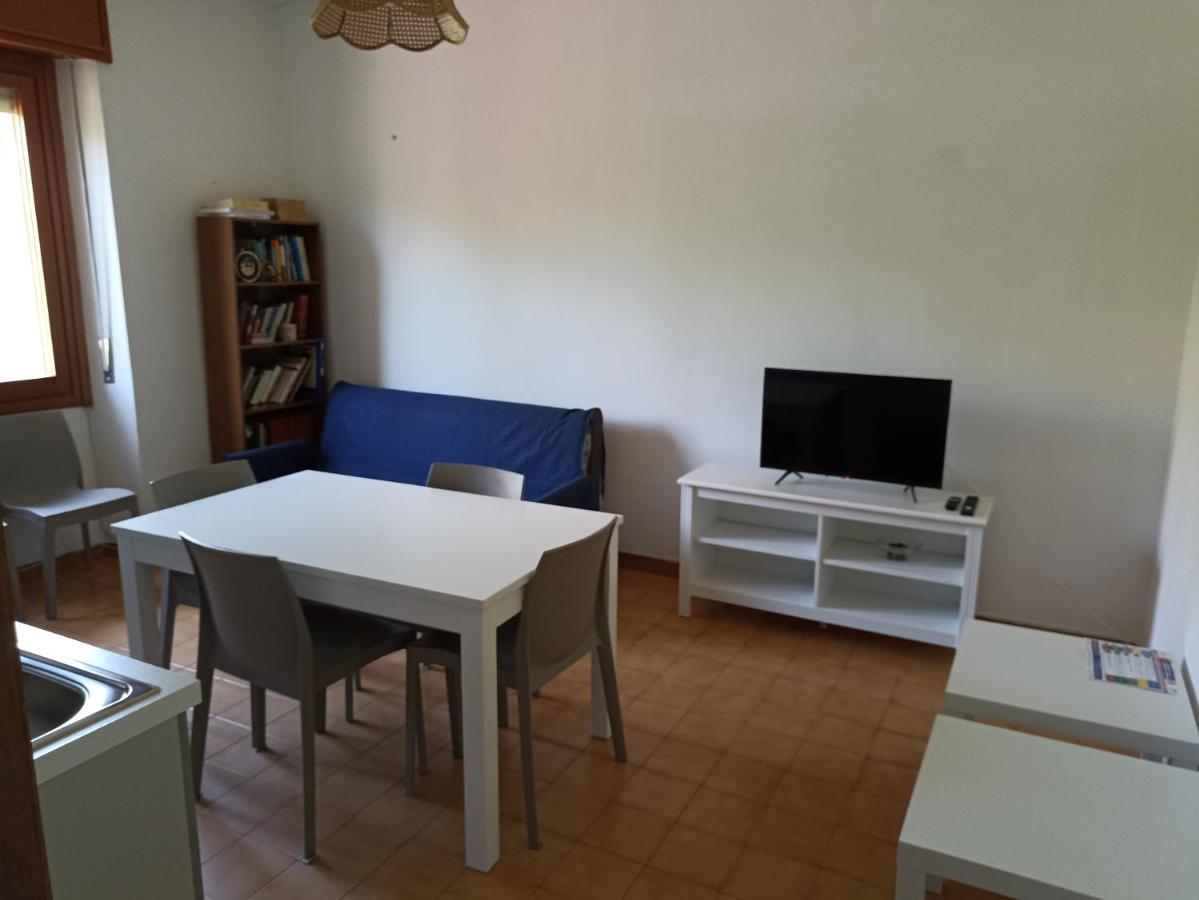 Appartamento Per 4 Persone Al Poetto Di Cagliari Ngoại thất bức ảnh